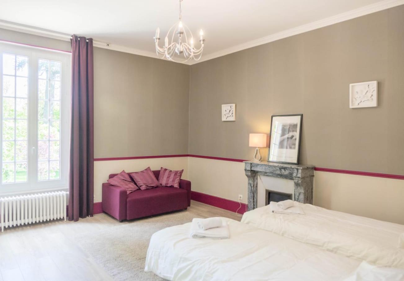 Maison Chaleureuse De 4 A 12 Personnes Neuville-aux-Bois 外观 照片