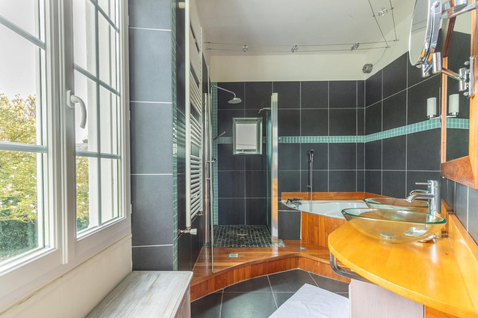 Maison Chaleureuse De 4 A 12 Personnes Neuville-aux-Bois 外观 照片