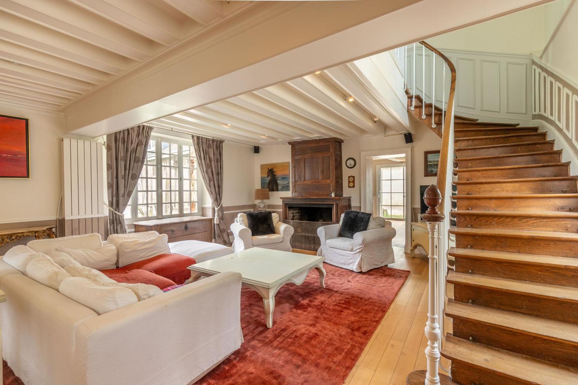 Maison Chaleureuse De 4 A 12 Personnes Neuville-aux-Bois 外观 照片