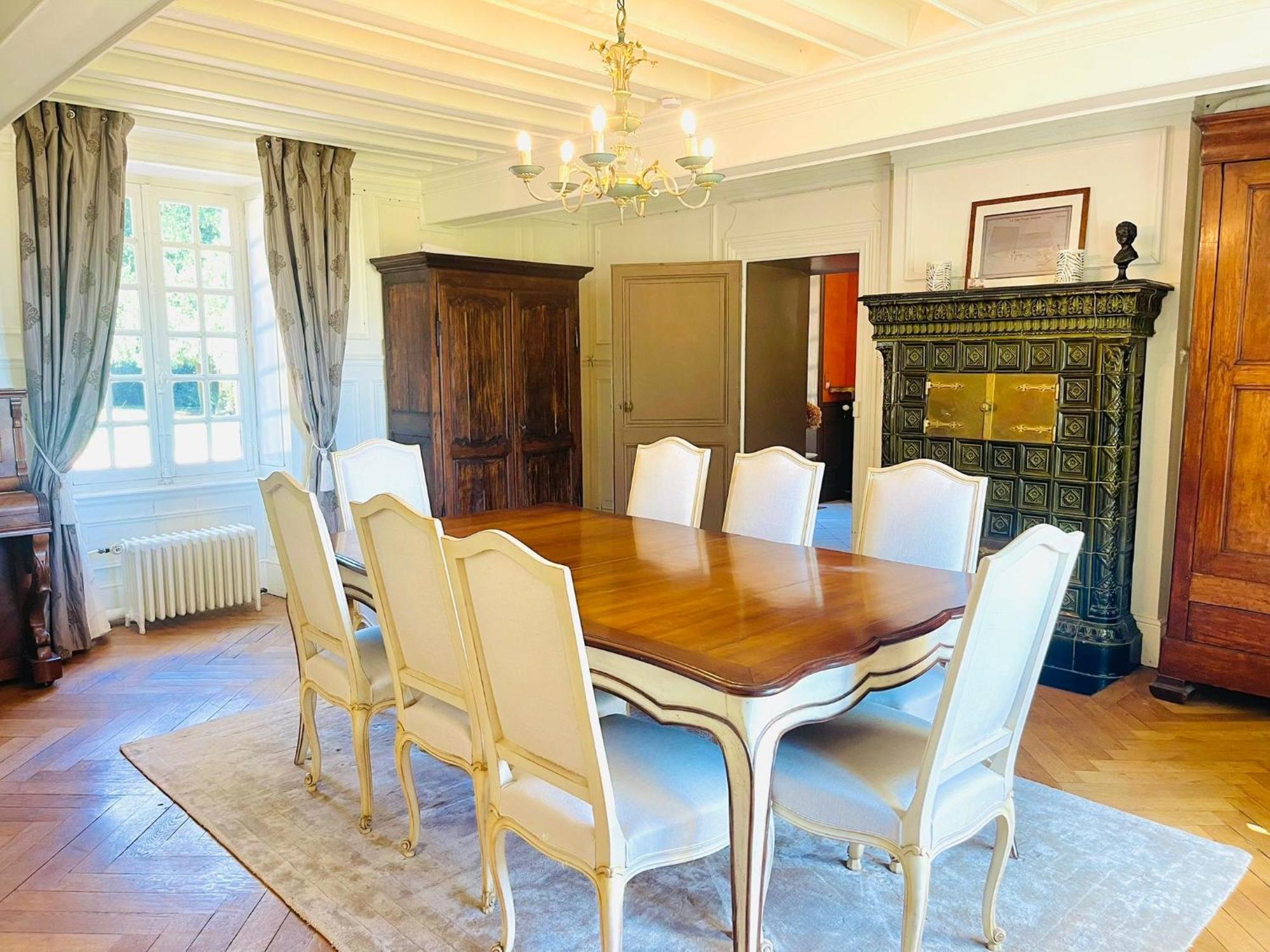 Maison Chaleureuse De 4 A 12 Personnes Neuville-aux-Bois 外观 照片